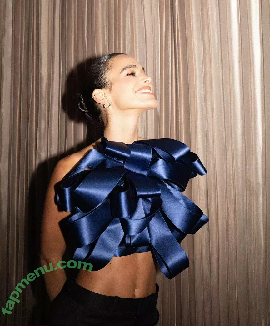 Bruna Marquezine nude photo #0182 (brumarquezine / brunamarquezine)