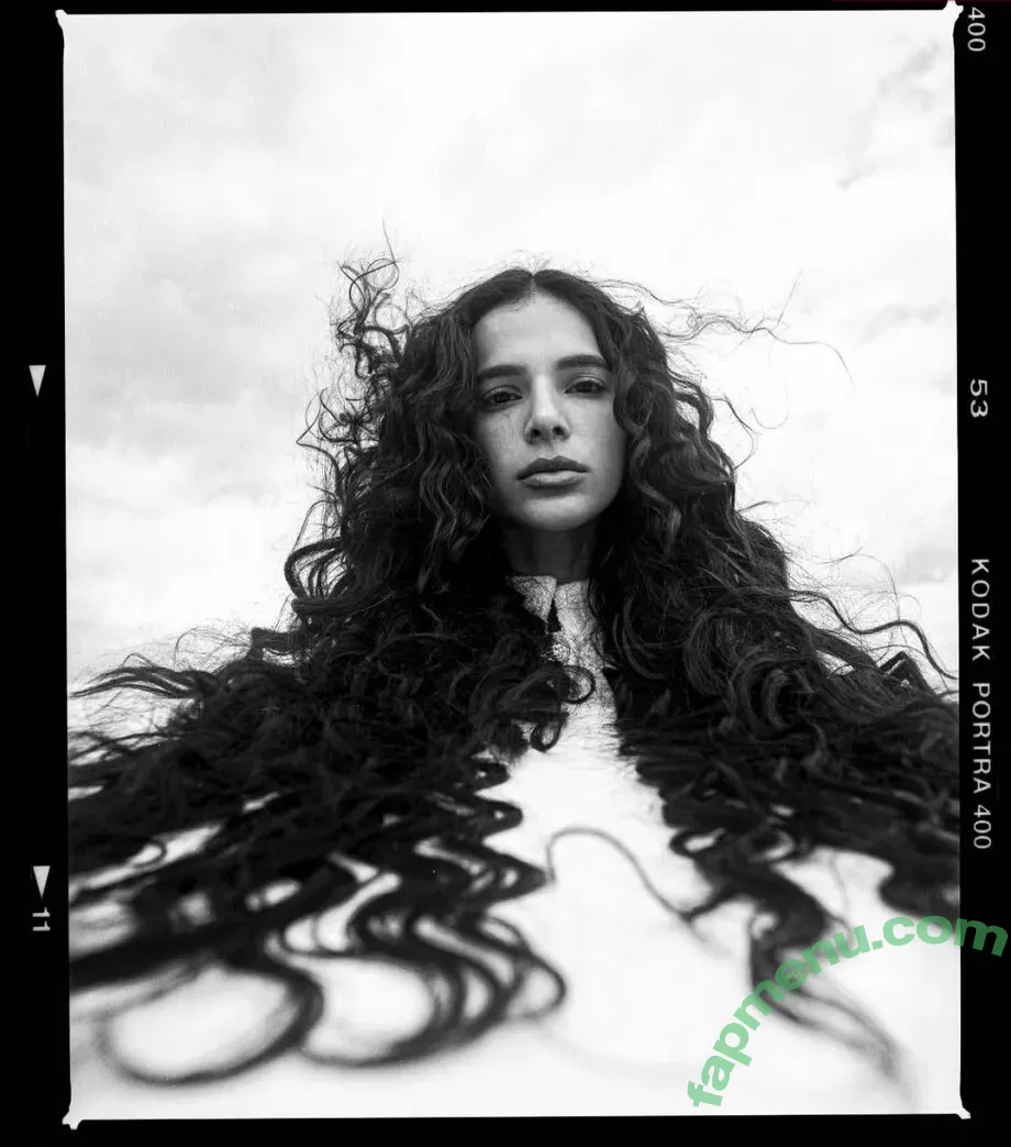 Bruna Marquezine nude photo #0190 (brumarquezine / brunamarquezine)