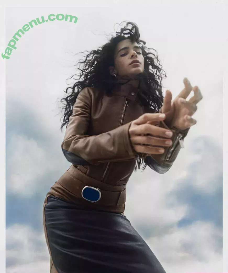 Bruna Marquezine nude photo #0191 (brumarquezine / brunamarquezine)