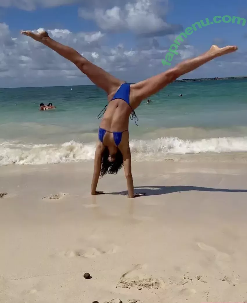 Bruna Marquezine nude photo #0194 (brumarquezine / brunamarquezine)