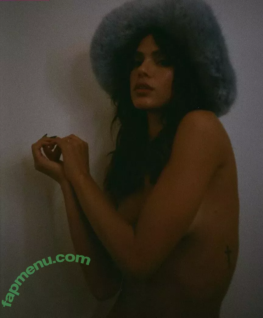 Bruna Marquezine nude photo #0266 (brumarquezine / brunamarquezine)