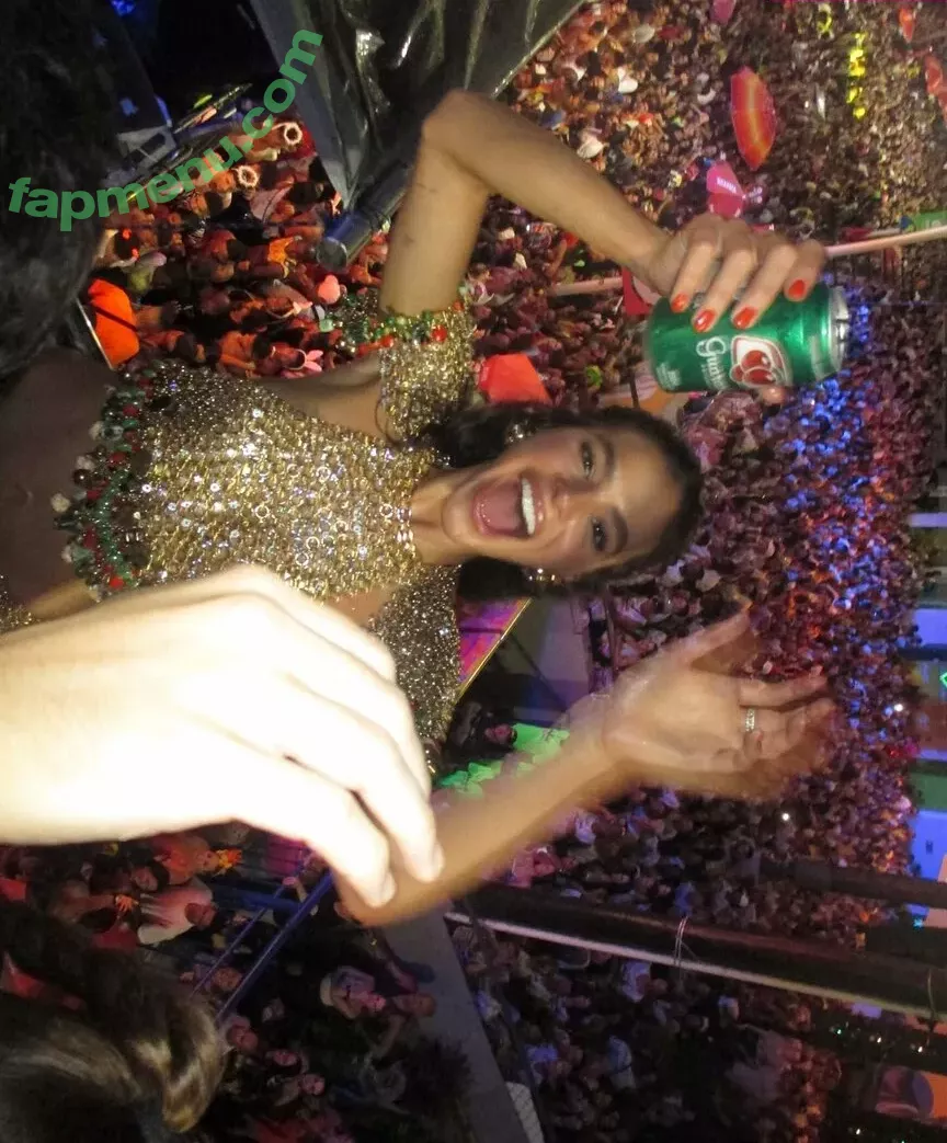 Bruna Marquezine nude photo #0296 (brumarquezine / brunamarquezine)