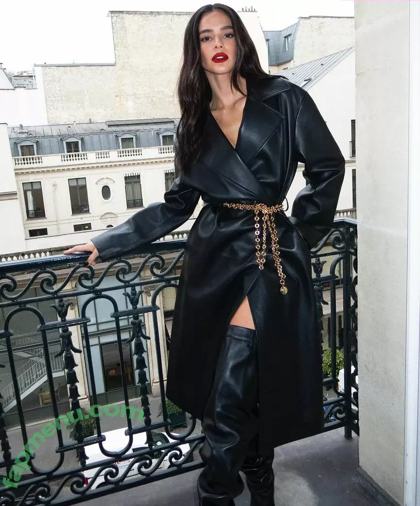 Bruna Marquezine nude photo #0361 (brumarquezine / brunamarquezine)