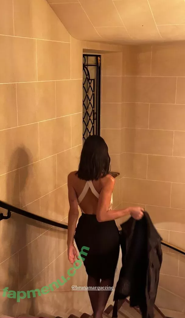 Bruna Marquezine nude photo #0373 (brumarquezine / brunamarquezine)