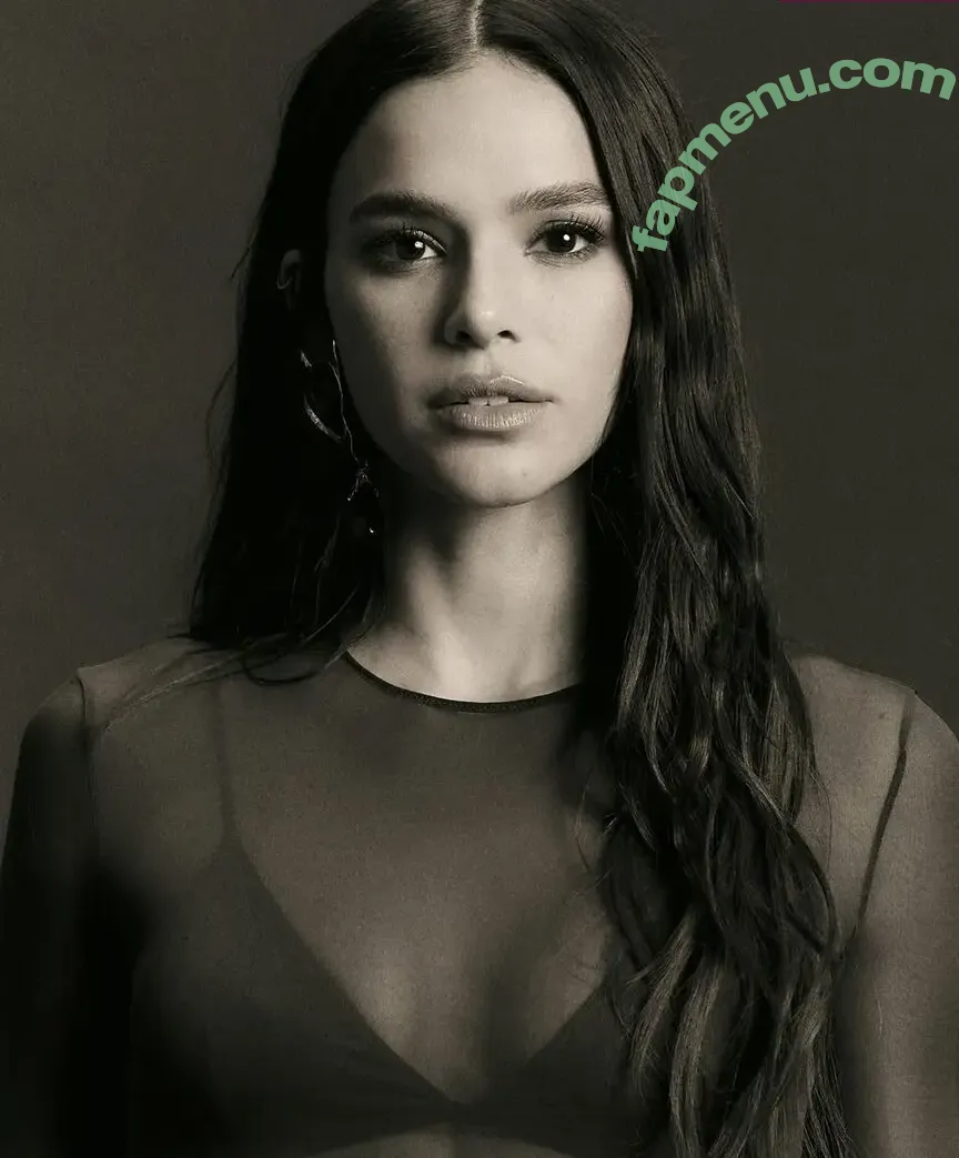 Bruna Marquezine nude photo #0942 (brumarquezine / brunamarquezine)