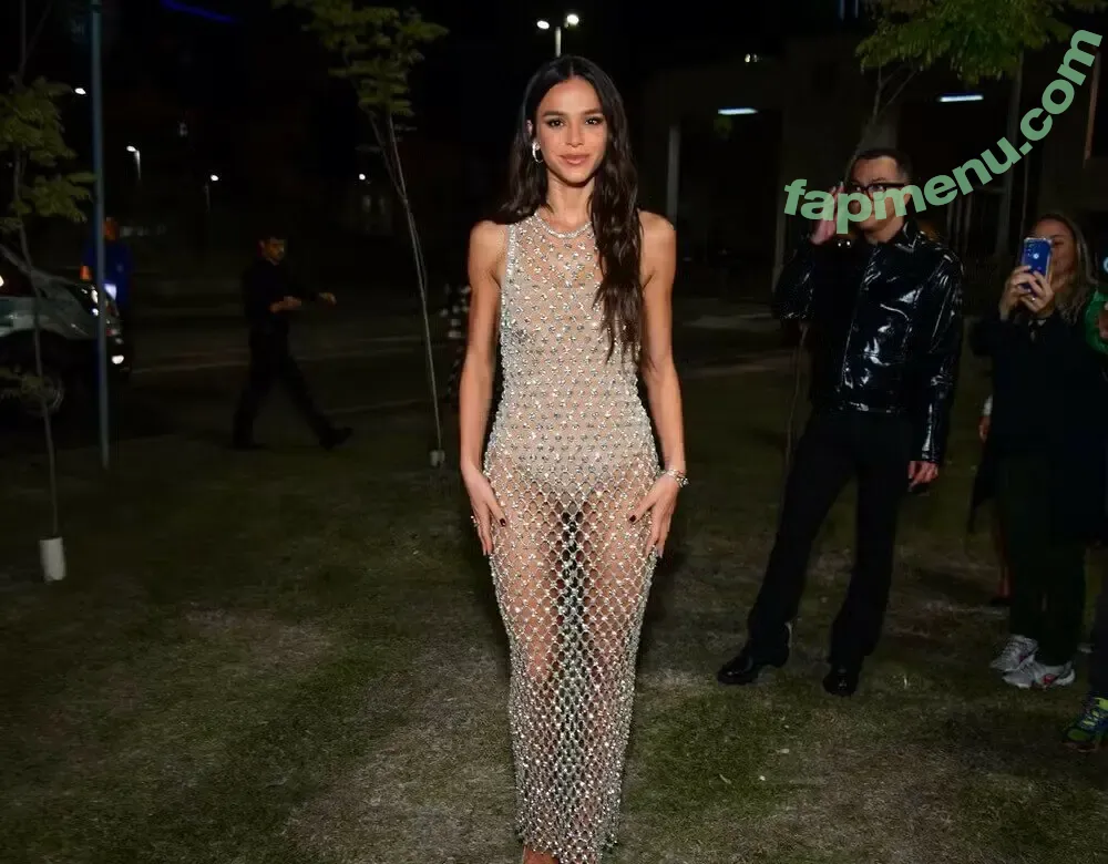 Bruna Marquezine nude photo #0980 (brumarquezine / brunamarquezine)