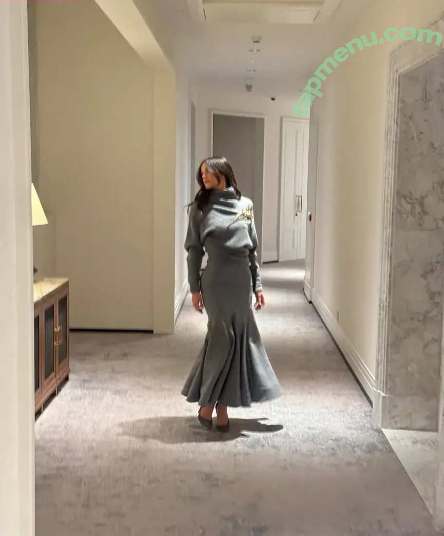 Bruna Marquezine nude photo #0996 (brumarquezine / brunamarquezine)