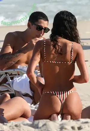 Bruna Marquezine / brumarquezine / brunamarquezine nude photo #1070