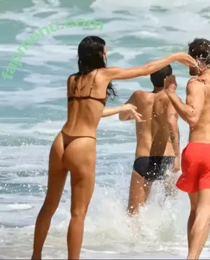 Bruna Marquezine / brumarquezine / brunamarquezine nude photo #1099
