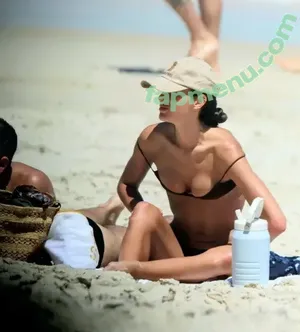 Bruna Marquezine / brumarquezine / brunamarquezine nude photo #1112