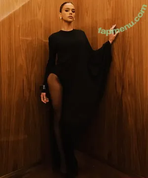 Bruna Marquezine / brumarquezine / brunamarquezine nude photo #1124