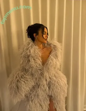 Bruna Marquezine / brumarquezine / brunamarquezine nude photo #1160