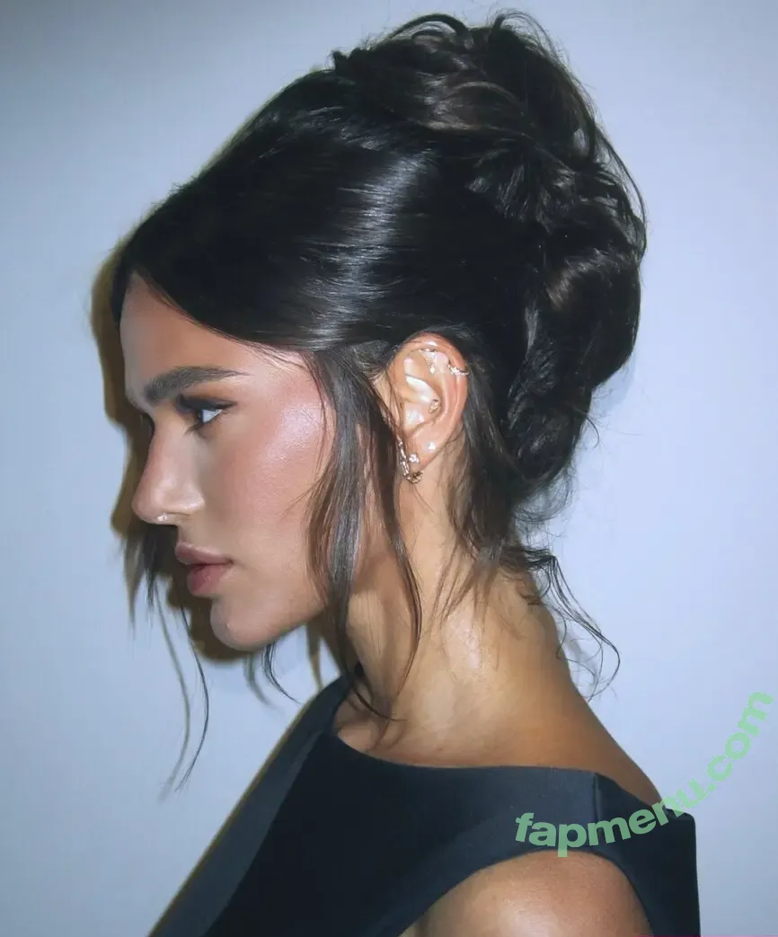 Bruna Marquezine nude photo #1123 (brumarquezine / brunamarquezine)