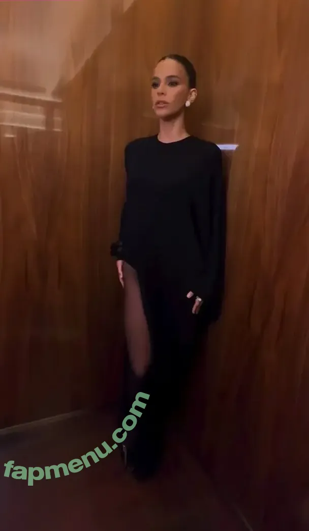 Bruna Marquezine nude photo #1133 (brumarquezine / brunamarquezine)