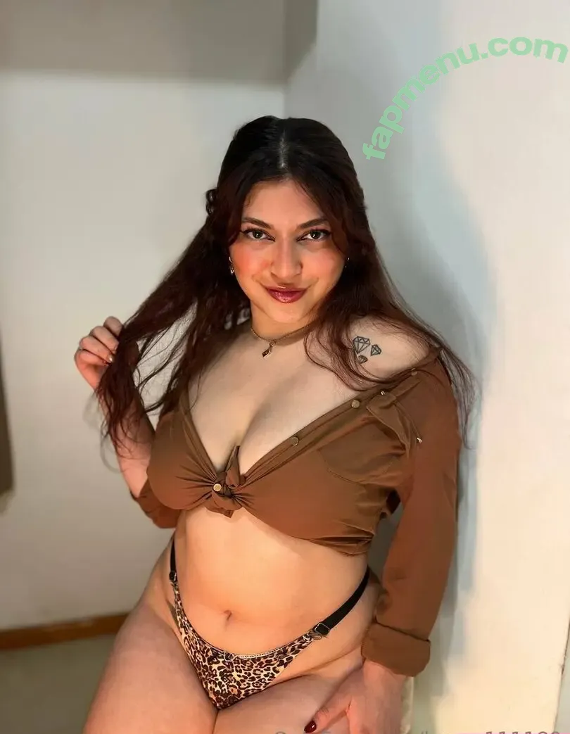 bruna111189 nude photo #0045 (bruna111189)