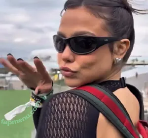 Bruna16 / Bruna Carvalho nude photo #0068