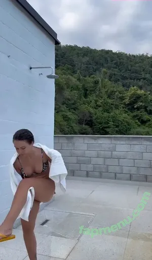 Bruna16 / Bruna Carvalho nude photo #0087