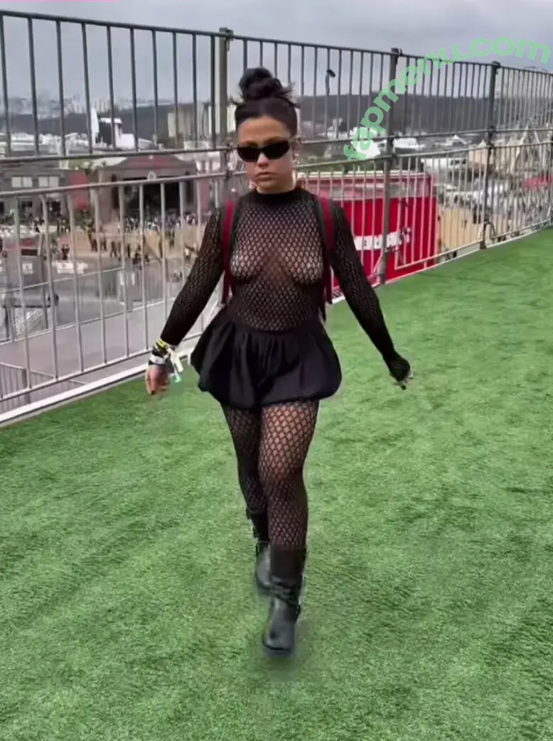 Bruna16 nude photo #0062 (Bruna Carvalho)