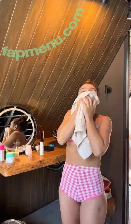 Bruna16 nude photo #0070 (Bruna Carvalho)