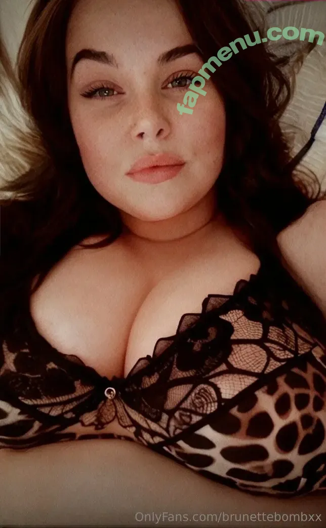 brunettebombxx nude photo #0008 (brunettebombxx)