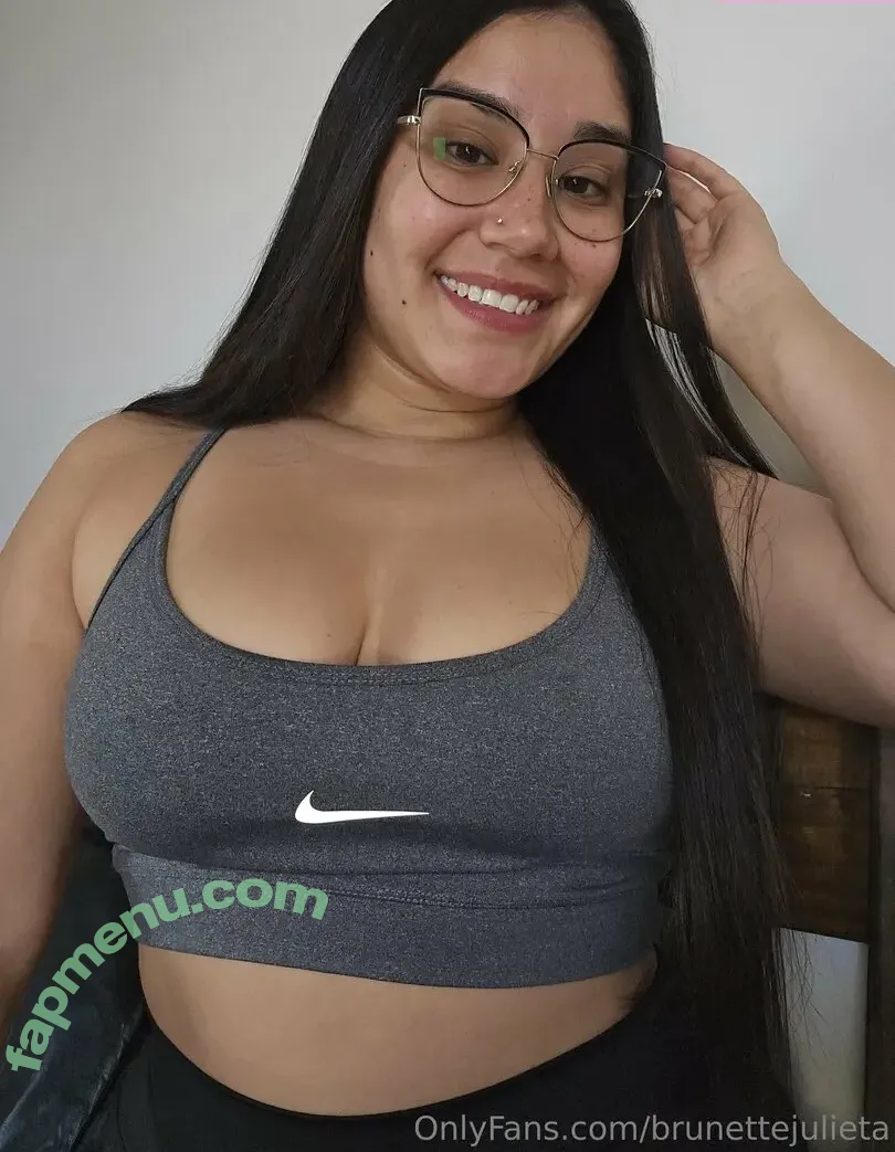 brunettejulieta nude photo #0015 (brunettejuliettee)