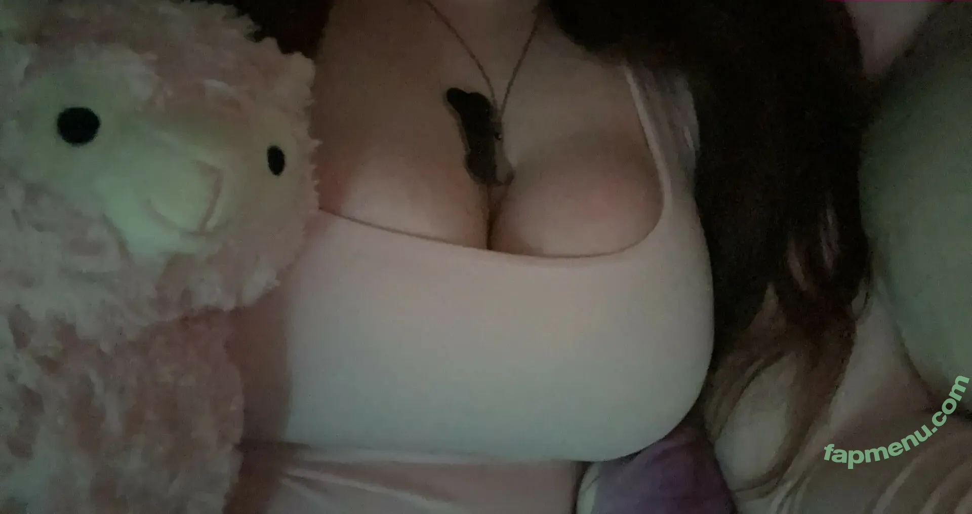 brwattiest nude photo #0005 (theebrattiest)