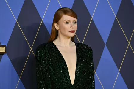 Bryce Dallas Howard / brycedhoward nude photo #0463