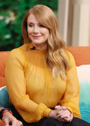 Bryce Dallas Howard / brycedhoward nude photo #0676