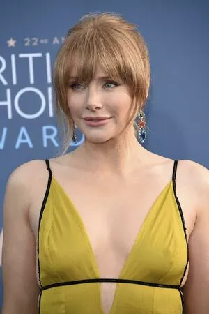 Bryce Dallas Howard / brycedhoward nude photo #0912