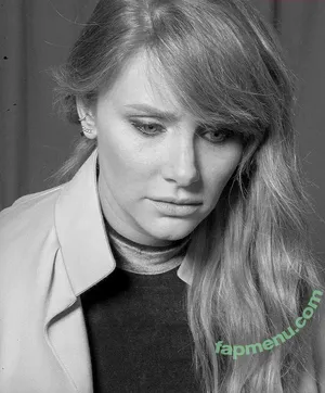 Bryce Dallas Howard / brycedhoward nude photo #0954