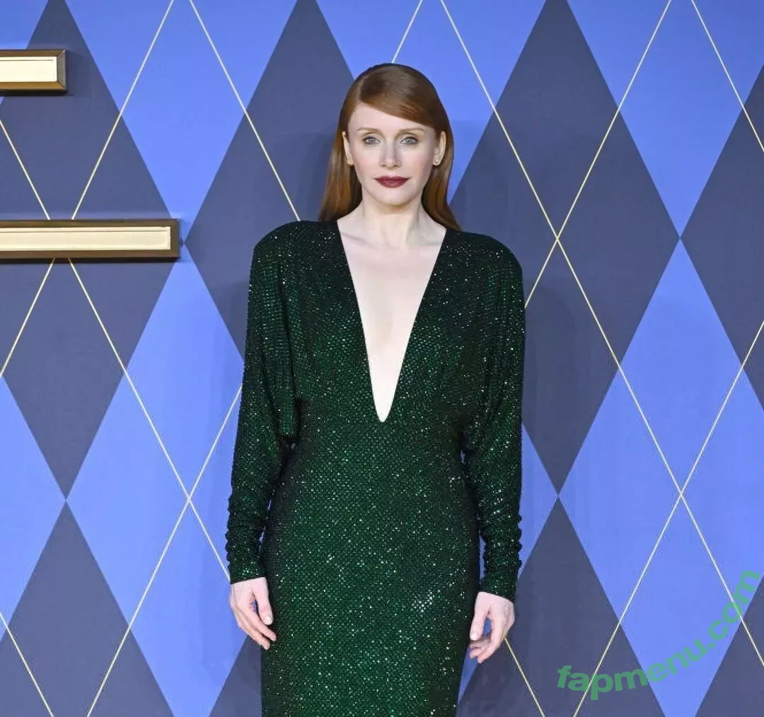 Bryce Dallas Howard nude photo #0462 (brycedhoward)