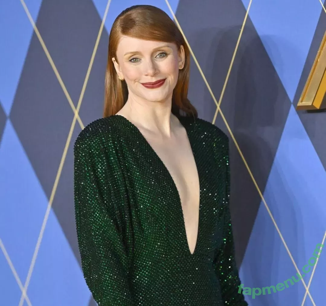 Bryce Dallas Howard nude photo #0464 (brycedhoward)