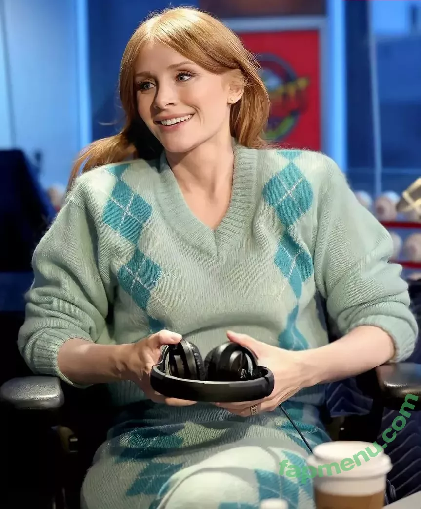 Bryce Dallas Howard nude photo #0520 (brycedhoward)