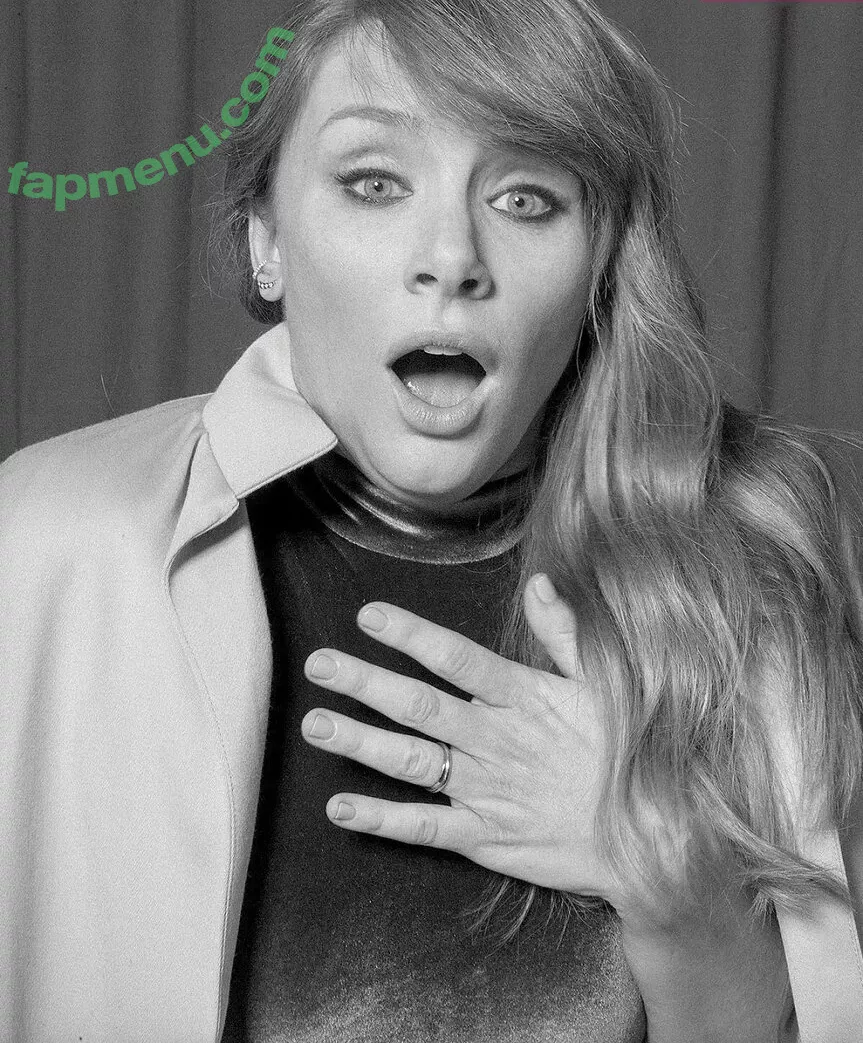 Bryce Dallas Howard nude photo #0669 (brycedhoward)