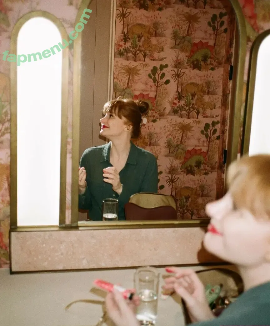 Bryce Dallas Howard nude photo #0941 (brycedhoward)