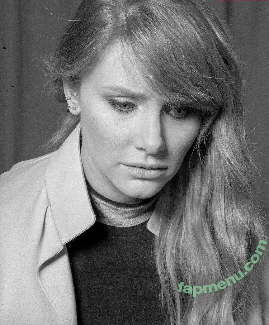 Bryce Dallas Howard nude photo #0954 (brycedhoward)