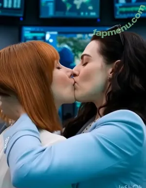 Bryce Dallas Howard / brycedhoward nude photo #1144