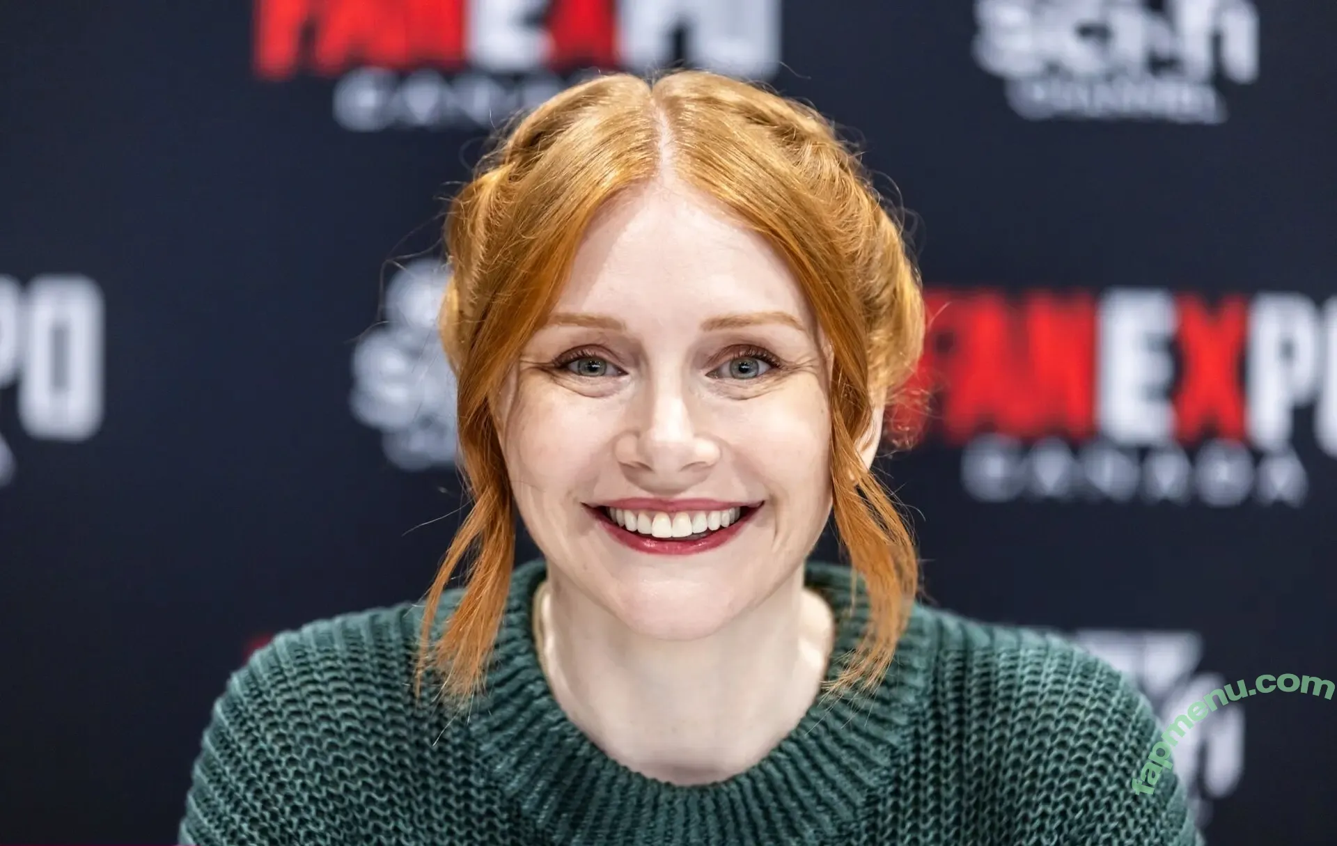 Bryce Dallas Howard nude photo #1033 (bryce_dallas_howard / brycedhoward)