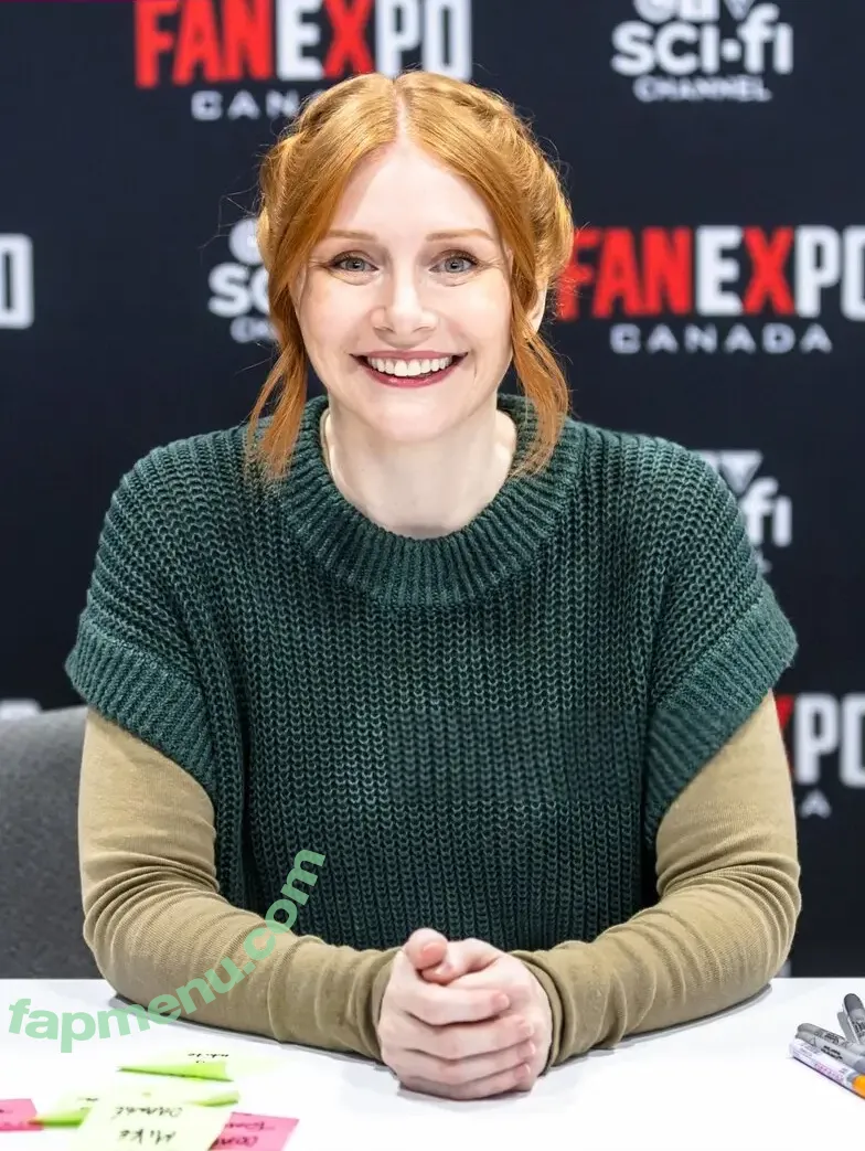 Bryce Dallas Howard nude photo #1039 (brycedhoward)