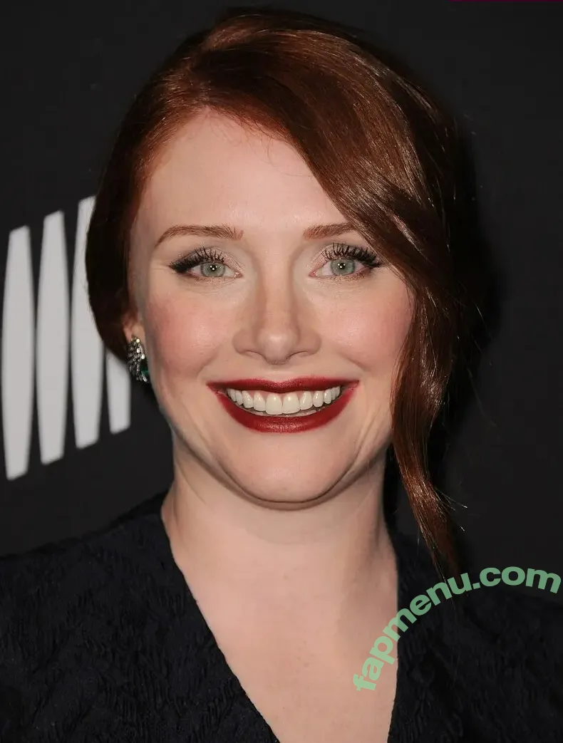 Bryce Dallas Howard nude photo #1043 (brycedhoward)