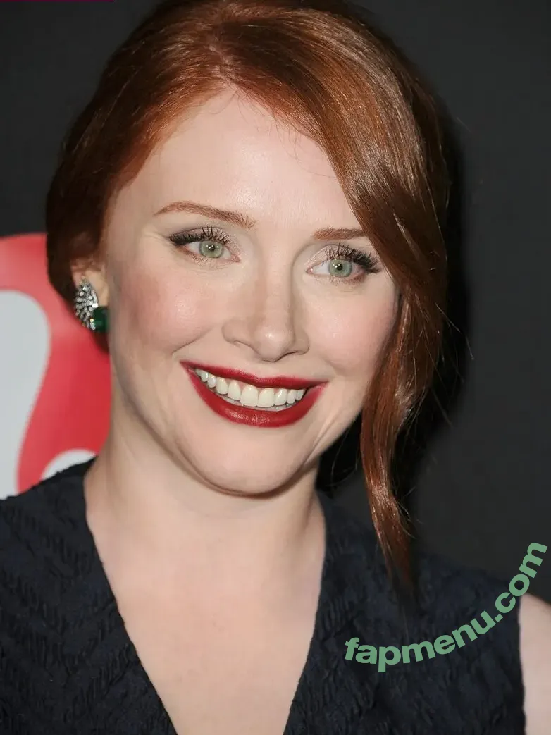 Bryce Dallas Howard nude photo #1045 (brycedhoward)