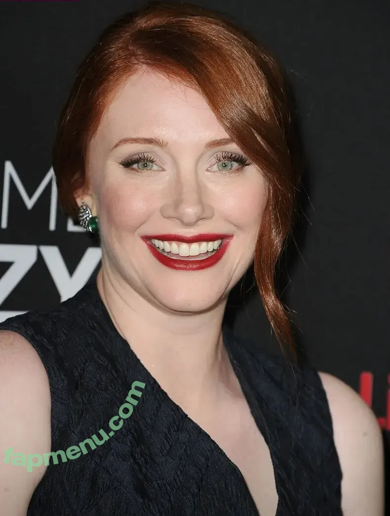 Bryce Dallas Howard nude photo #1064 (brycedhoward)