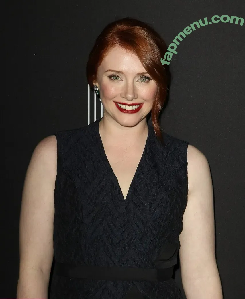 Bryce Dallas Howard nude photo #1076 (brycedhoward)