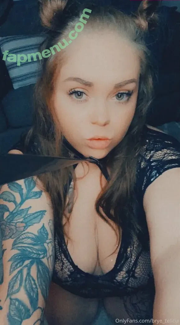 bryes_playhouse nude photo #0001 (bryes_playhouse)