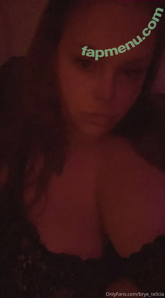 bryes_playhouse nude photo #0020 (bryes_playhouse)