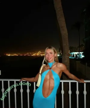 Brynn Kirsch / brynnkirsch nude photo #0007