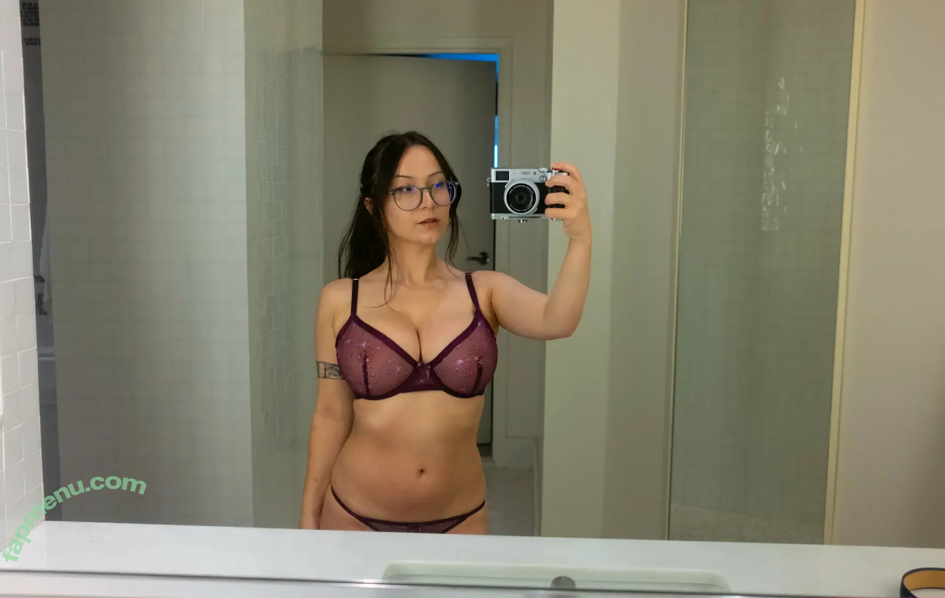 btgefree nude photo #0070 (thefreebieguy)
