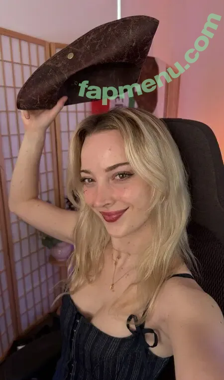Bubbell nude photo #0210 (buttmior / itsbubbell)