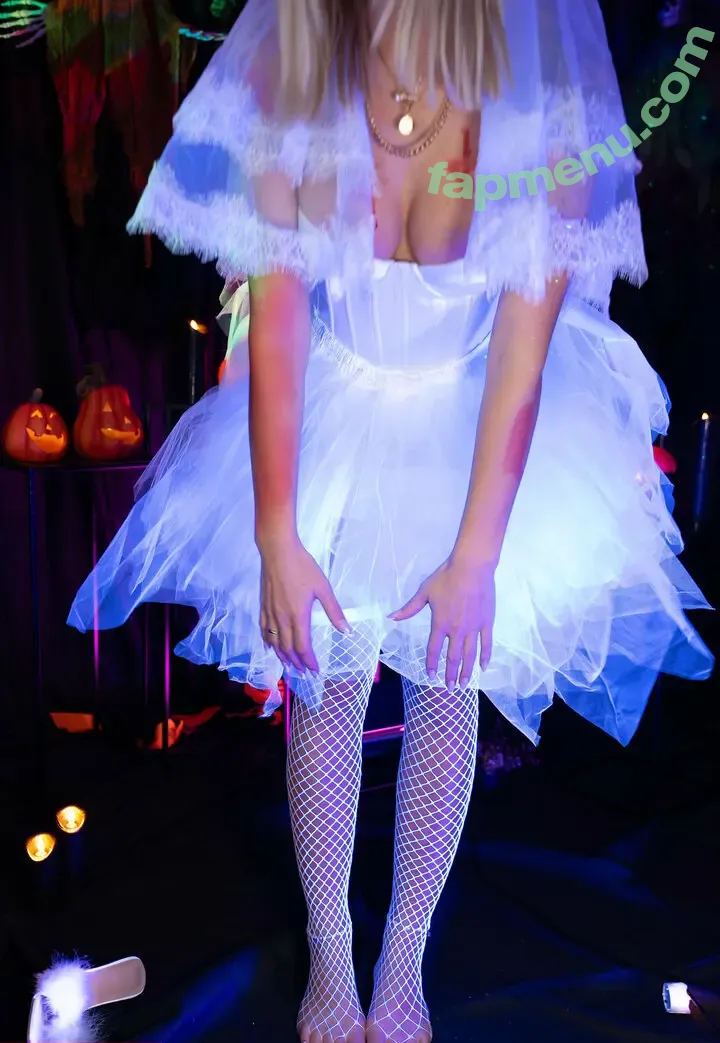 bubblegumtoes2 nude photo #0092 (bubblegum.toes_2)