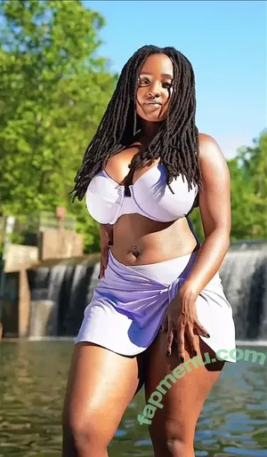 buciie_m / buciie / busisiwe mlangeni nude photo #0014